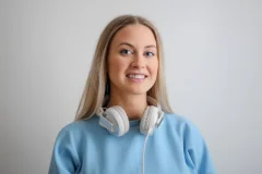 Guest profile photo in sample short-term rental message